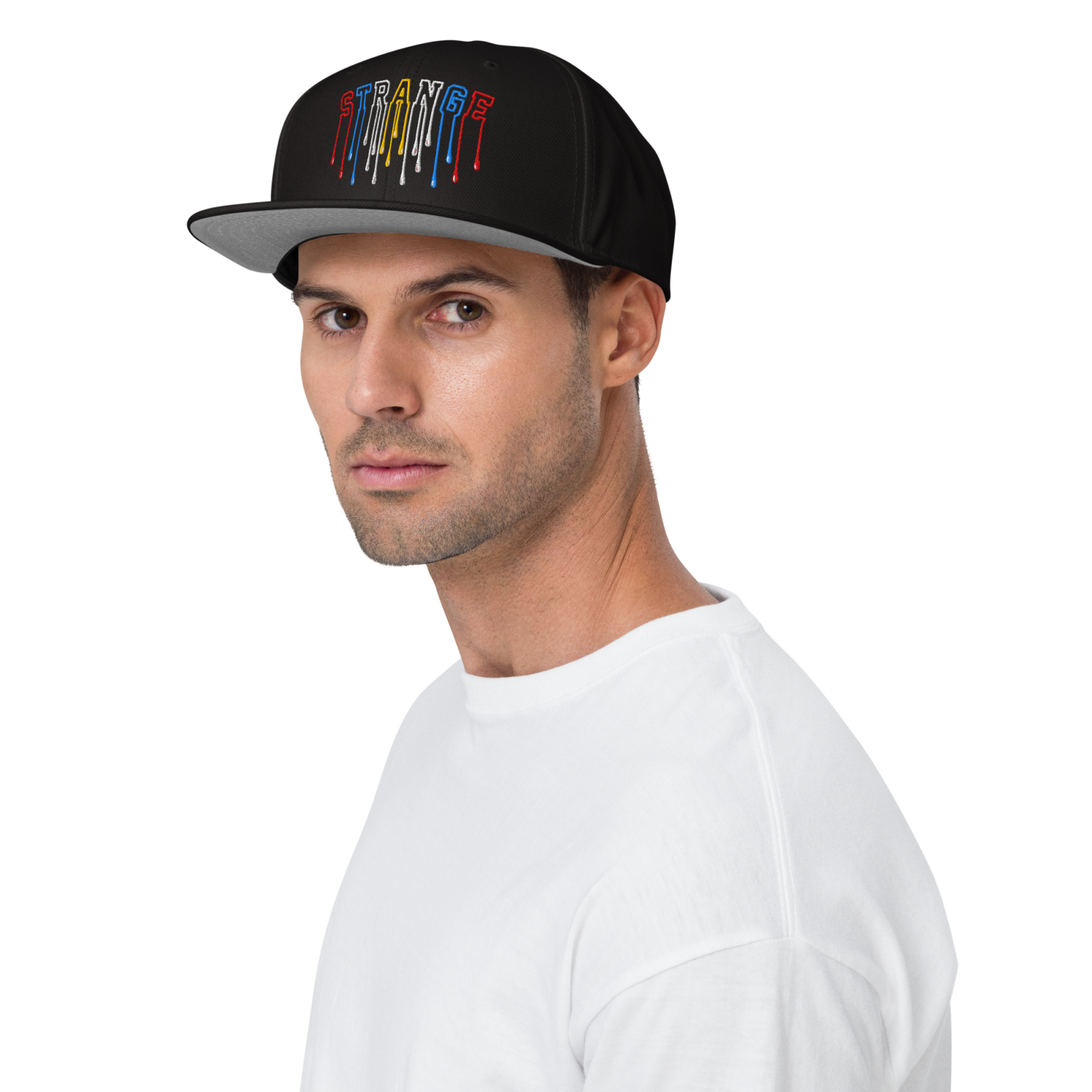 Schwarze Snapback-Cap Strange mit mehrfarbigem Logo und grauem Schirmunterseite, einstellbar mit Snapverschluss