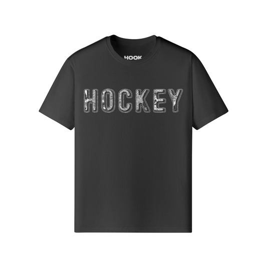 Schwarzes HOCKEY T-Shirt mit klassischer Passform und Frontprint aus 100 % gekämmter Baumwolle