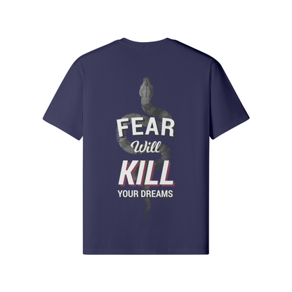 Dunkelblaues Oversize-T-Shirt aus 100% Baumwolle mit Aufdruck "FEAR WILL KILL YOUR DREAMS" und Schlangenmotiv