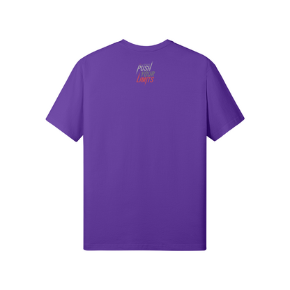 BODYBULILDER-TORSO lila T-Shirt mit Front- und Backprint, klassische Passform aus 100% Baumwolle, leicht dehnbar, reaktivgefärbt